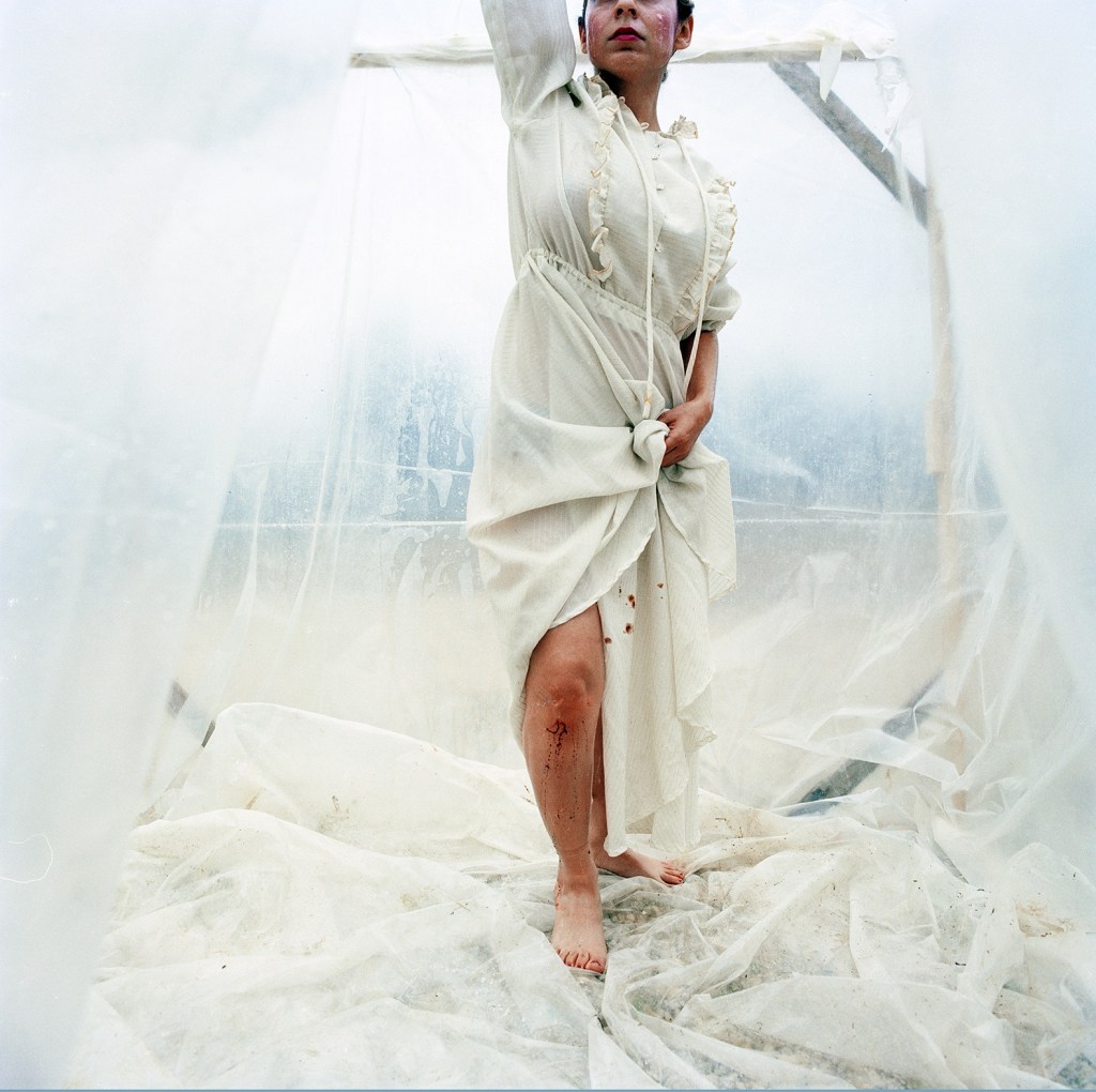 ורד נסים, חירות, 2004, צילום נווה כהן